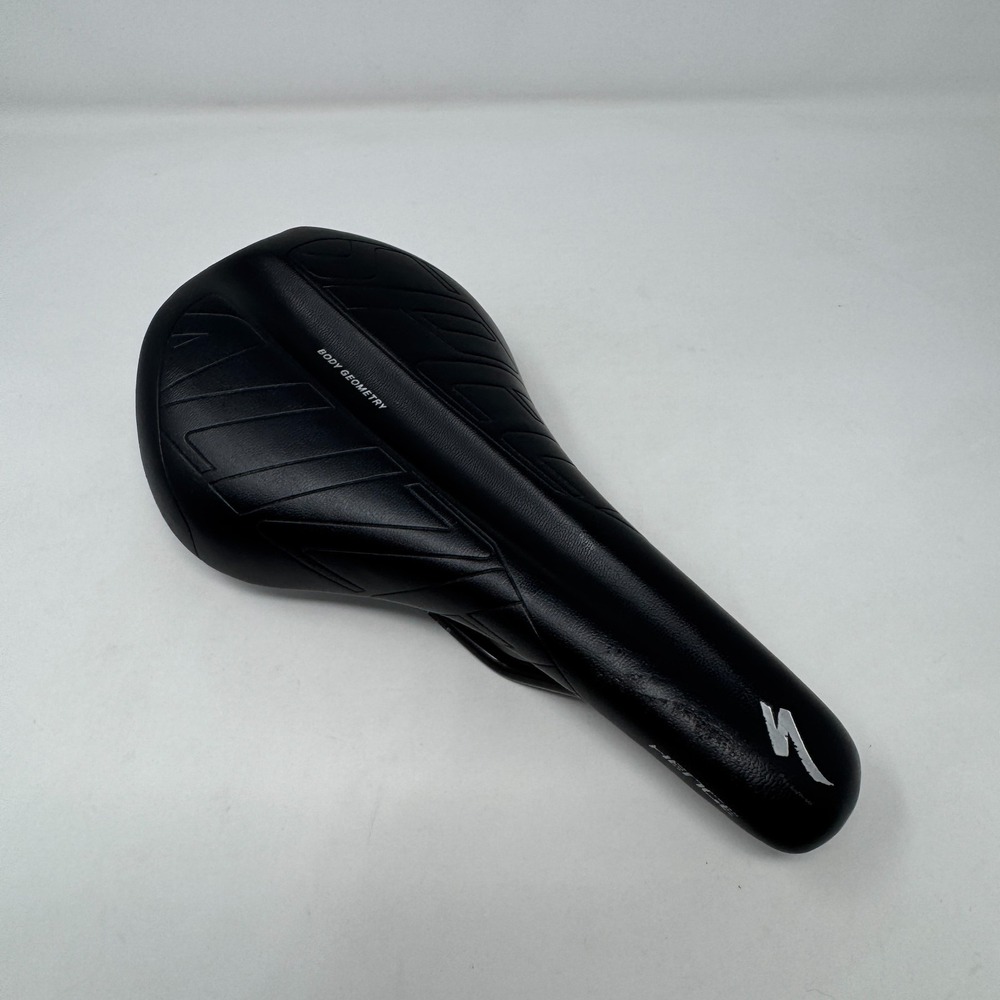 Specialized Henge 143 Body Geometry 270mm X 143mm Cr-Mo Rail Saddle Bike Seat